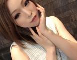 密集したジャングルを掻き分けると出てきました